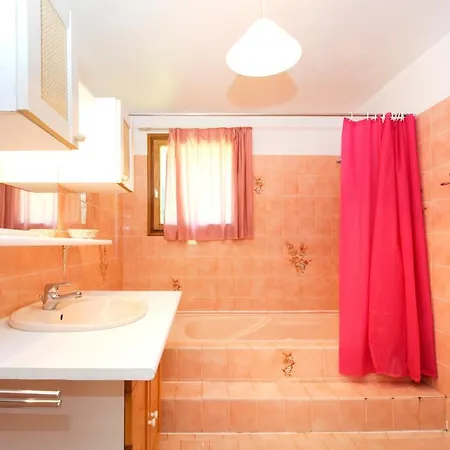 Apartment De 2 Chambres A Les Menuires A 600 M Des Pistes Avec Terrasse Et Wifi